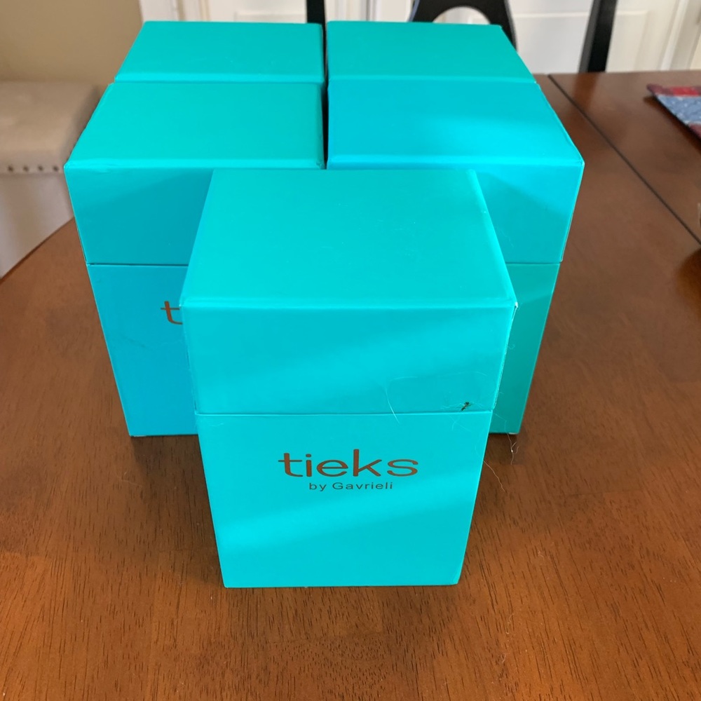 TIEK BOXES